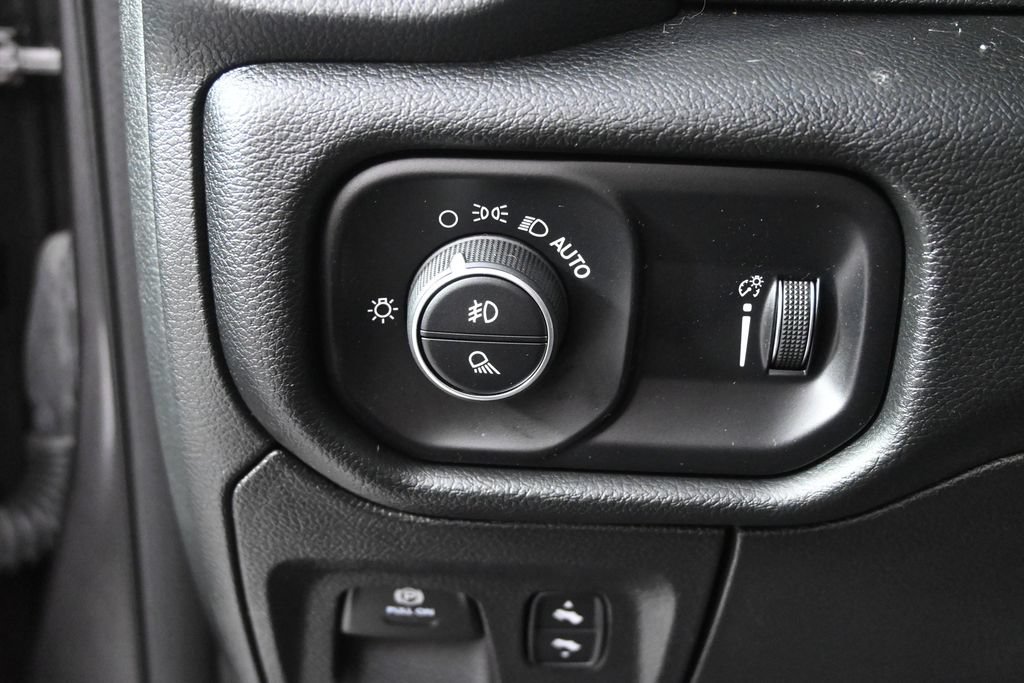 Used 2022 RAM 1500 Big Horn AWD/4WD image 23