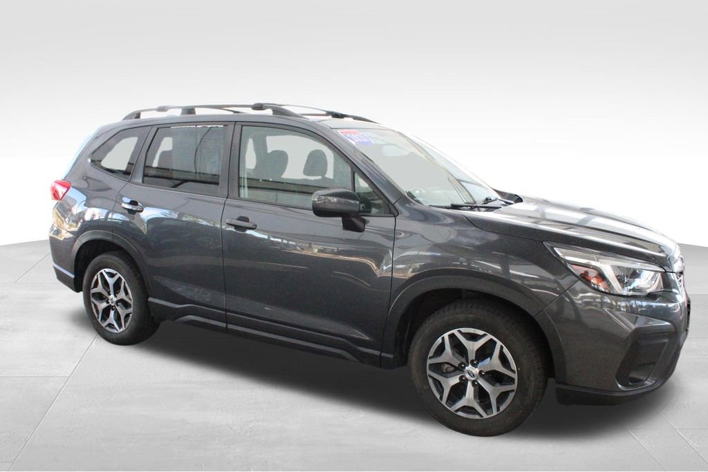 Used 2021 Subaru Forester Premium image 22