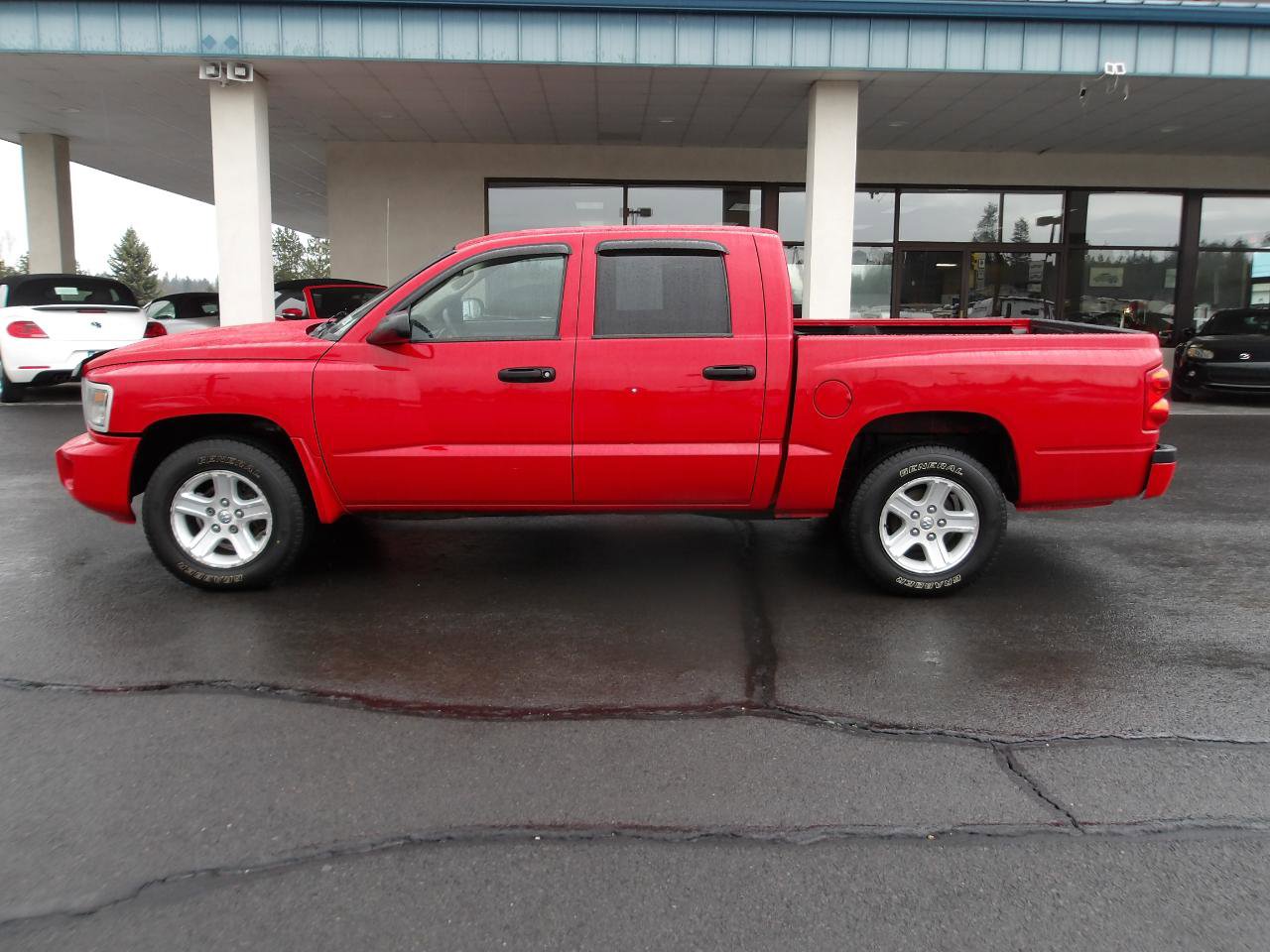 Used 2010 Dodge Dakota Big Horn AWD/4WD image 2
