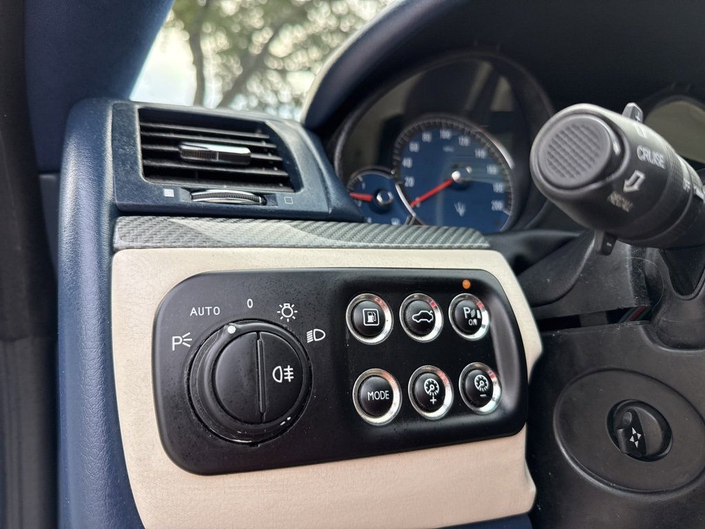 Used 2013 Maserati GranTurismo Sport image 27