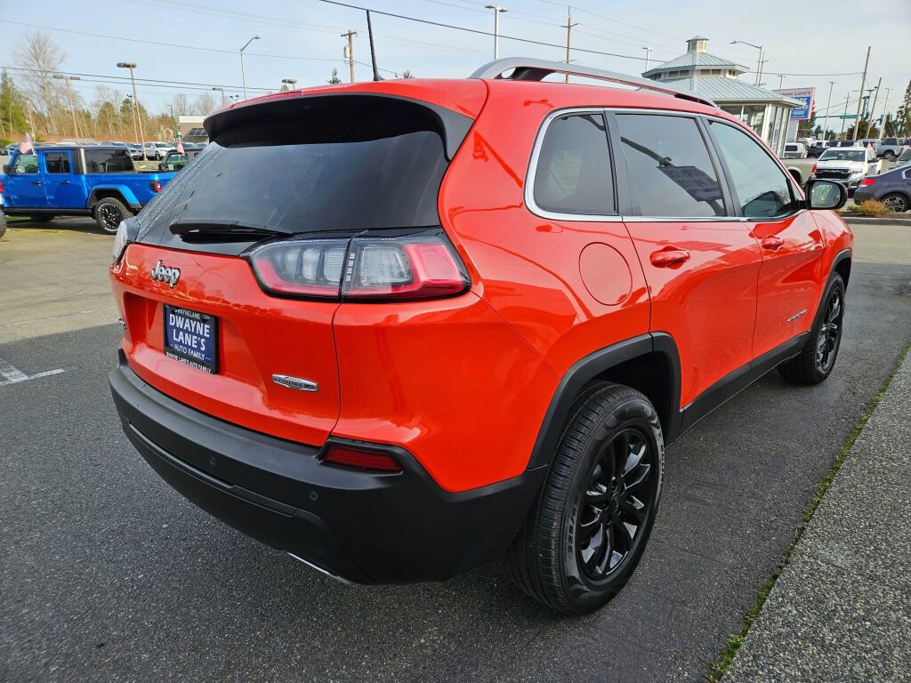 Used 2021 Jeep Cherokee Latitude Lux w/ Comfort/Convenience Group image 5