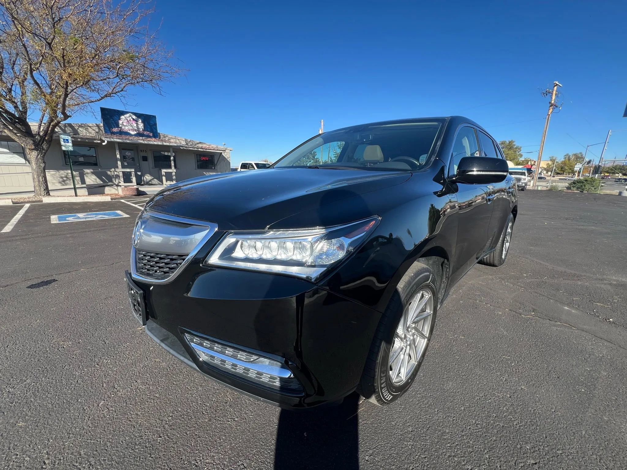 Used 2014 Acura MDX SH-AWD w/ Technology Package image 2