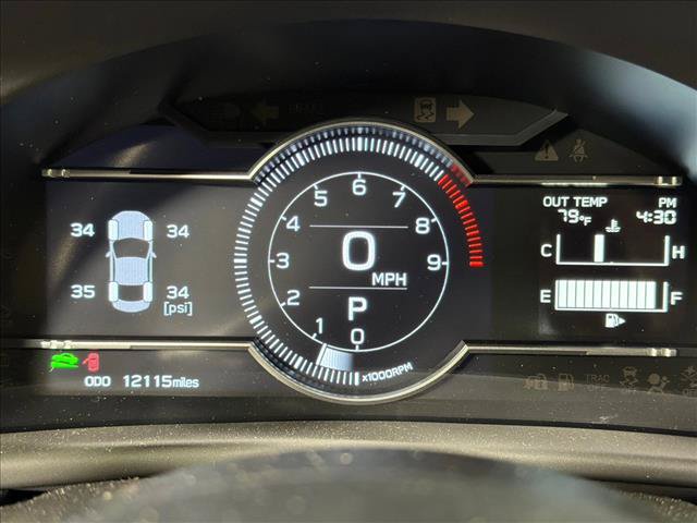 Used 2025 Toyota GR86 Premium RWD image 23