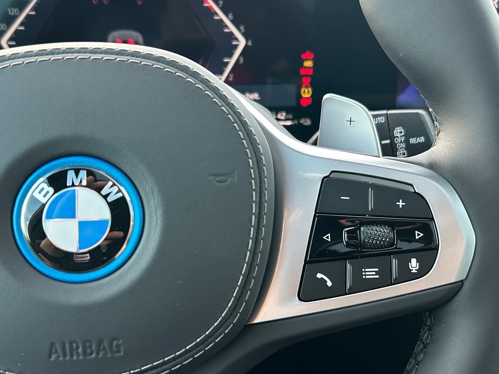 New 2026 BMW X5 xDrive50e w/ M Sport Package AWD/4WD image 20