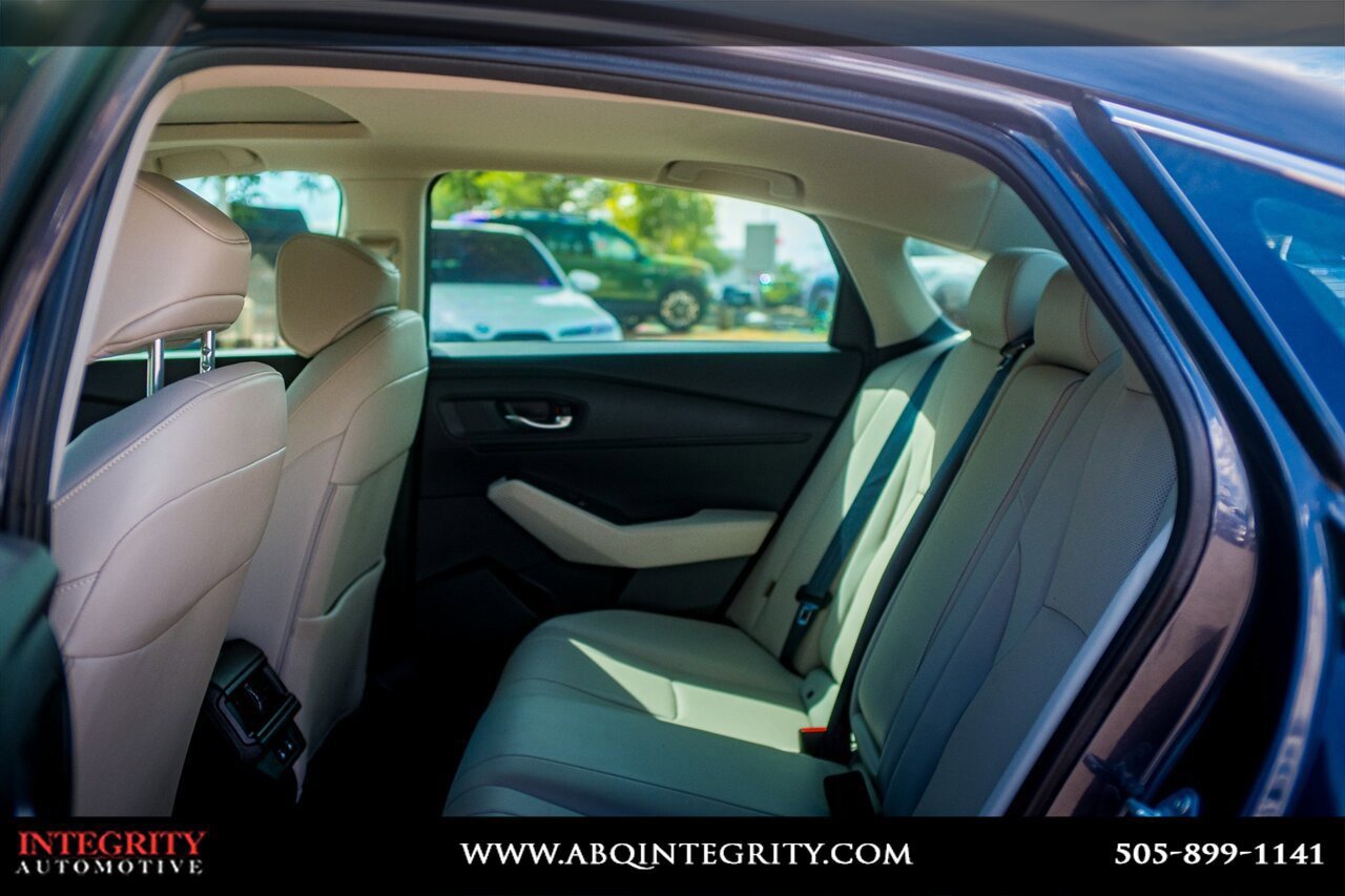 Used 2023 Honda Accord EX-L image 27