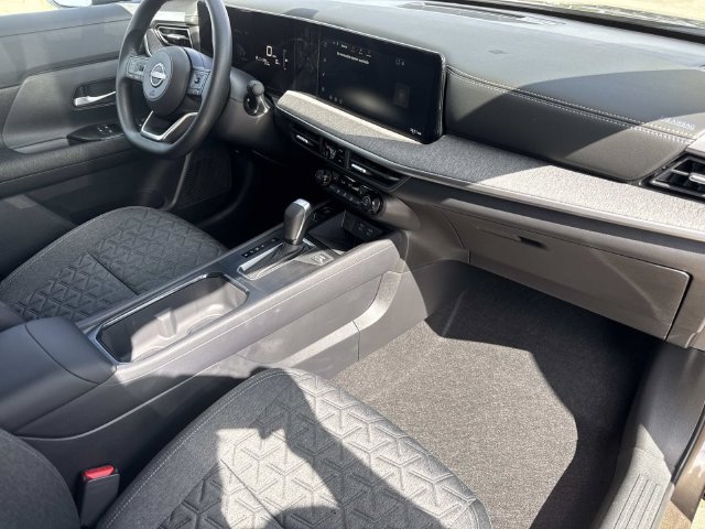 New 2027 Nissan Kicks SV AWD/4WD image 14