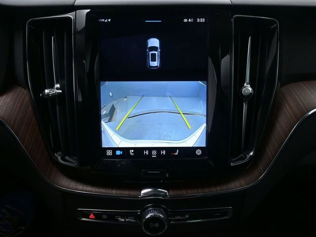 Used 2023 Volvo XC60 B5 Plus w/ Climate Package image 12