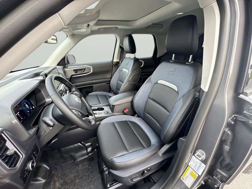 New 2025 Ford Bronco Sport Outer Banks w/ Sasquatch Outer Banks Package image 13