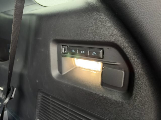 Used 2026 Ford Explorer ST w/ Sun And Sound Package AWD/4WD image 16