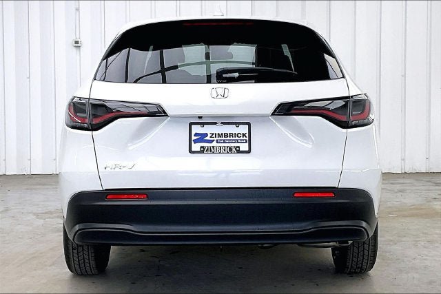 New 2027 Honda HR-V LX image 4