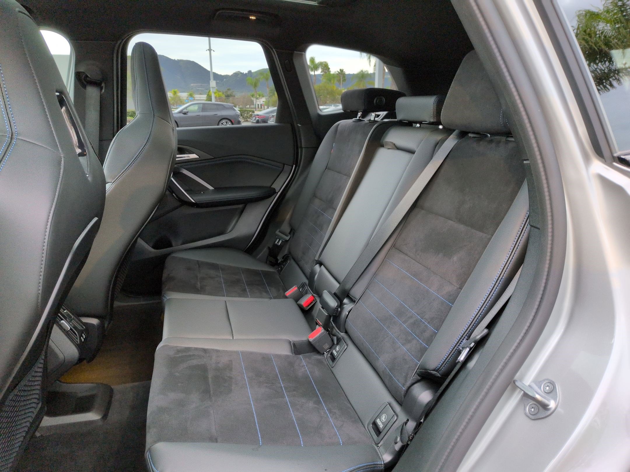 Used 2024 BMW X1 M35i w/ Premium Package image 30