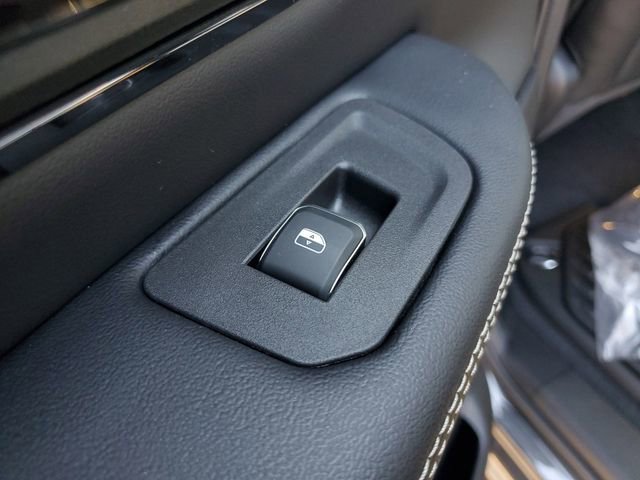 New 2026 RAM 1500 Limited image 16