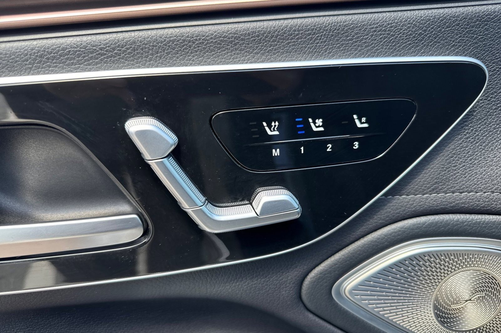 Certified 2023 Mercedes-Benz EQS 580 4MATIC Sedan image 23