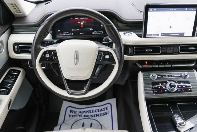 Used 2023 Lincoln Aviator Black Label w/ Class IV Trailer Tow Package image 26