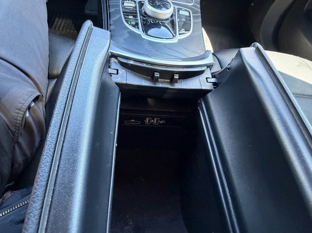 Used 2018 Mercedes-Benz GLC 300 4MATIC image 21