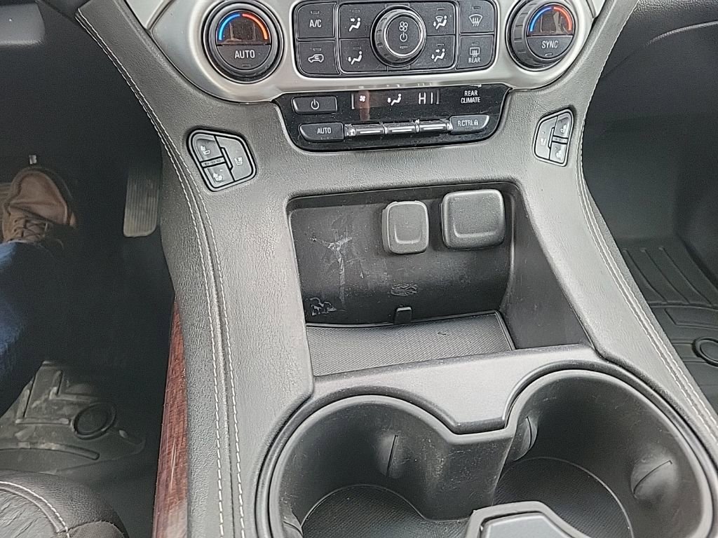 Used 2020 GMC Yukon XL SLT image 12