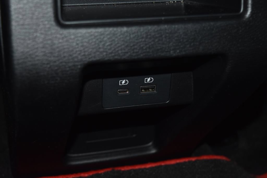 Used 2024 Mitsubishi Outlander Ralliart image 23