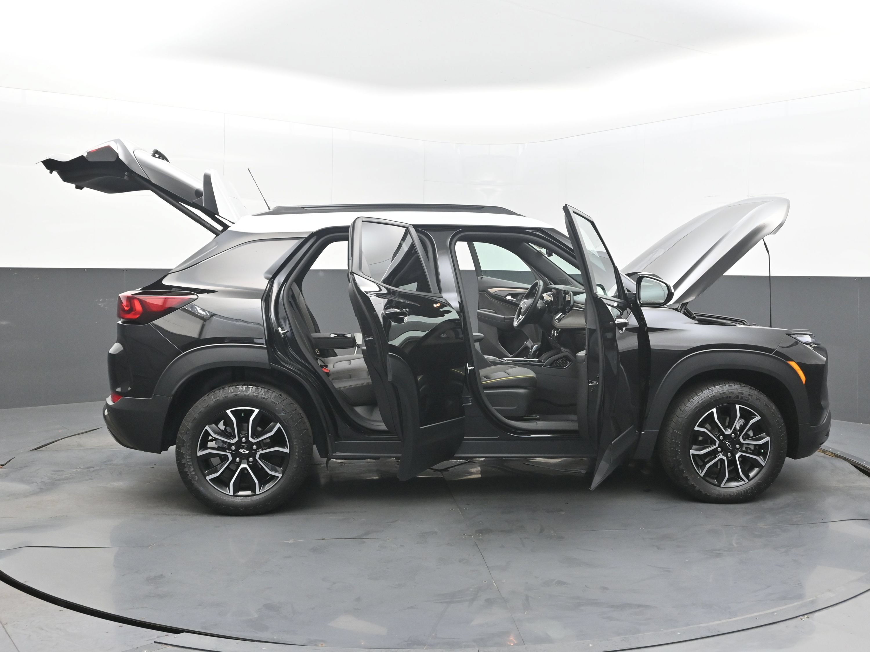 Used 2026 Chevrolet TrailBlazer ACTIV w/ Convenience Package AWD/4WD image 50
