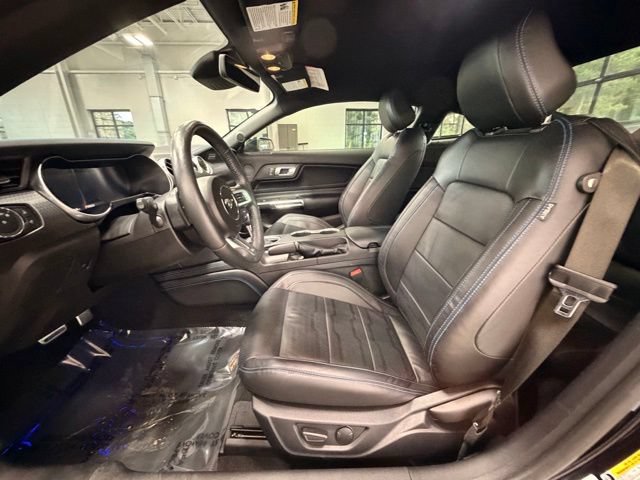 Used 2021 Ford Mustang GT Premium w/ GT Performance Package RWD image 17