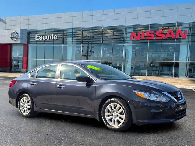 Used 2016 Nissan Altima 2.5 S w/ Power Driver Seat Package FWD 360° Tour