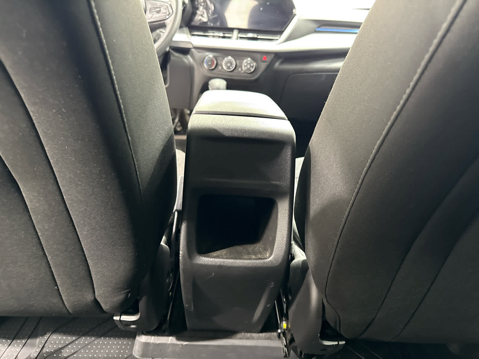 Certified 2026 Chevrolet Trax LS w/ LS Convenience Package FWD image 13