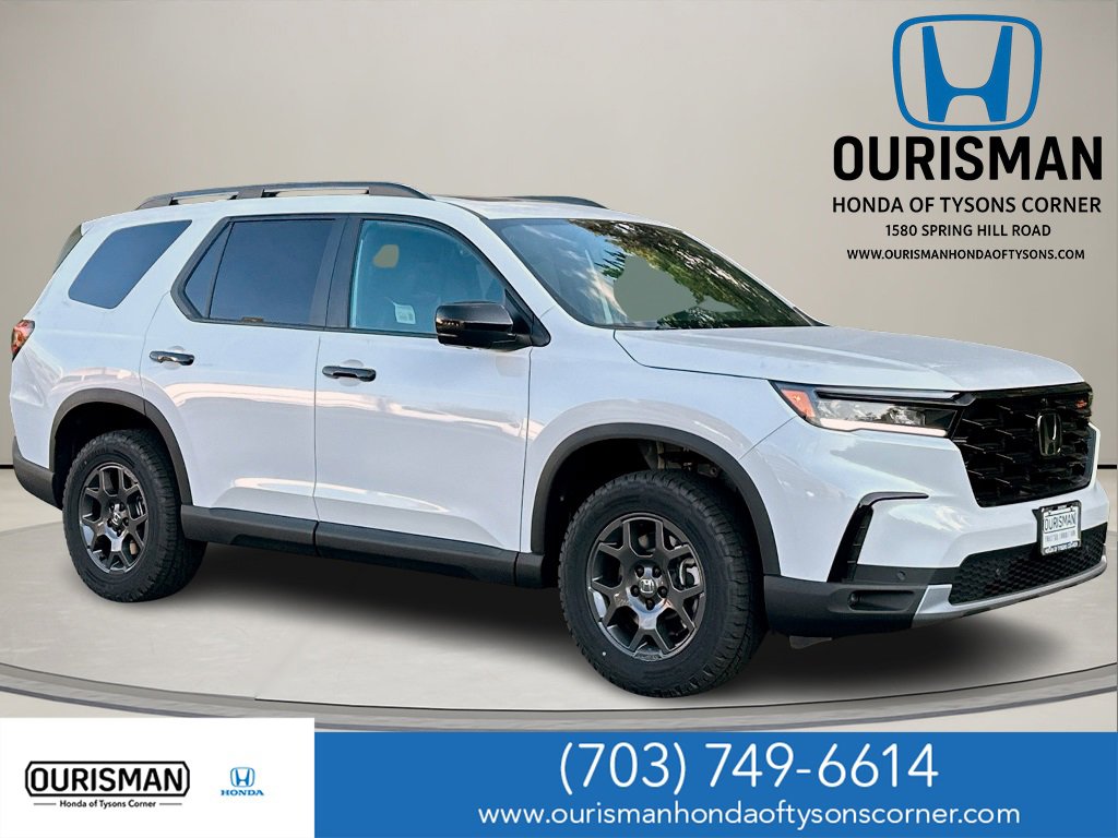 New 2025 Honda Pilot TrailSport