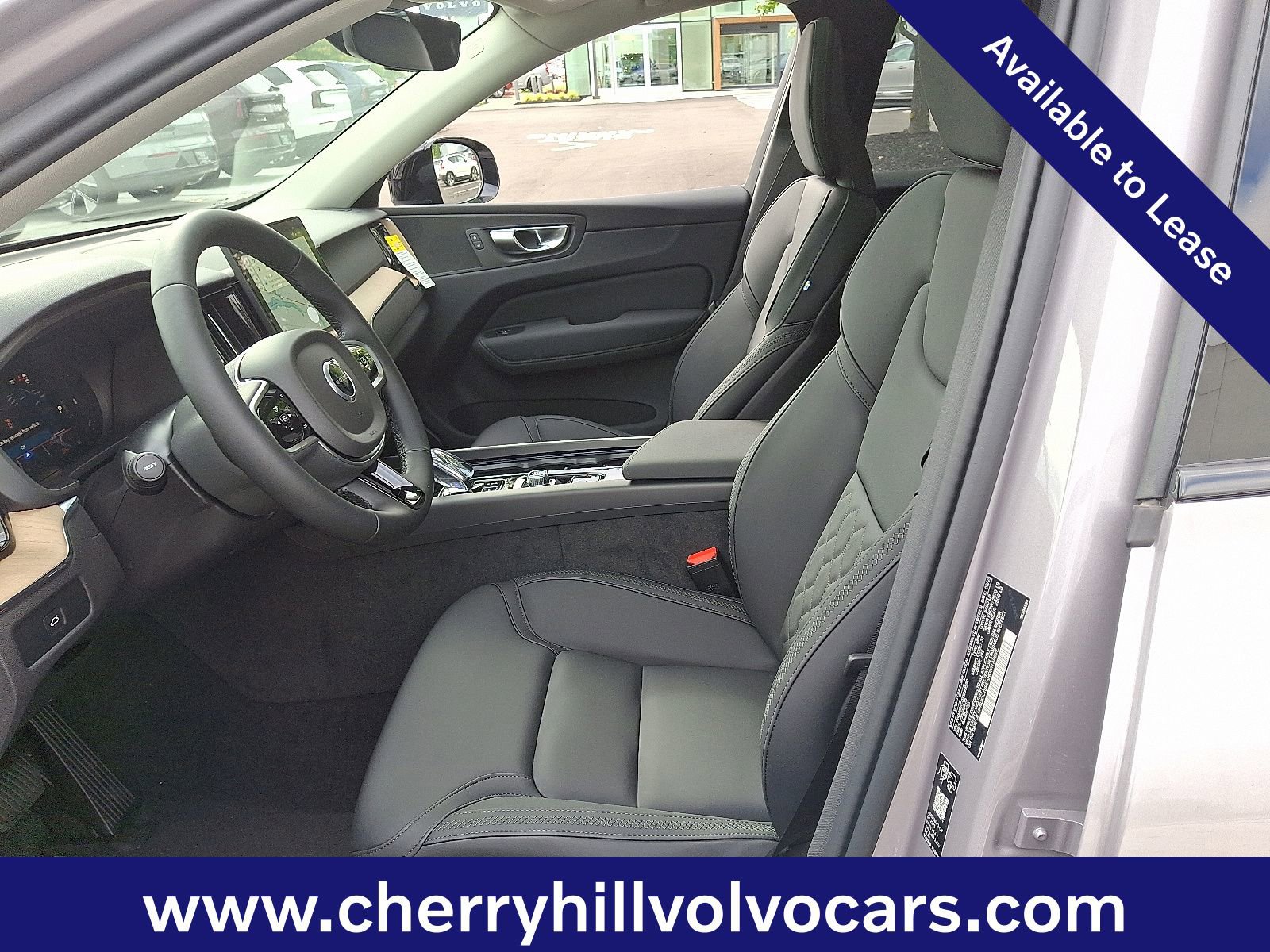 Certified 2026 Volvo XC60 B5 Plus w/ Protection Package Premier image 14
