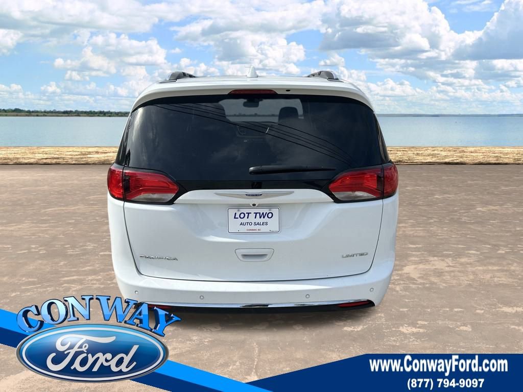 Used 2020 Chrysler Pacifica Limited image 7