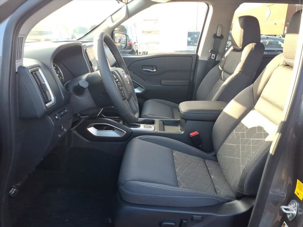 New 2026 Nissan Frontier SV image 27