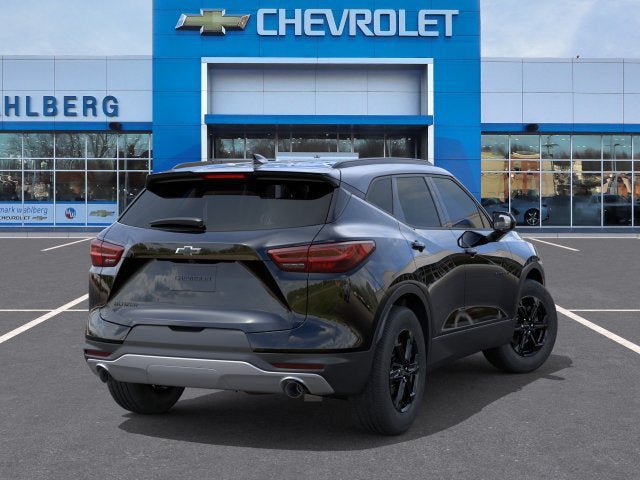 New 2026 Chevrolet Blazer LT w/ Convenience Package FWD image 4