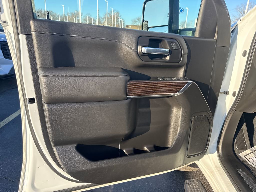 Used 2022 GMC Sierra 2500 SLE w/ SLE Convenience Package image 28