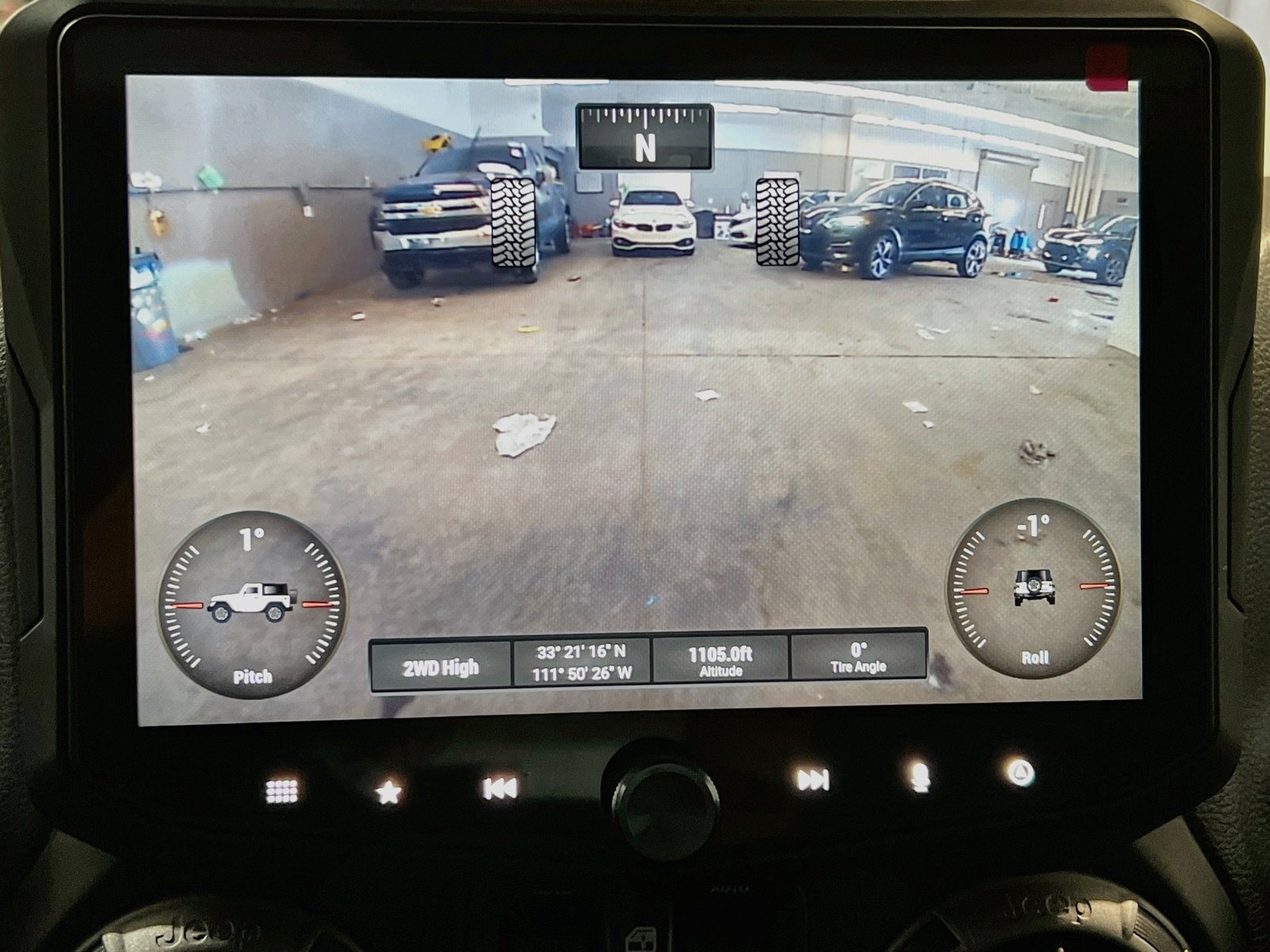 Used 2017 Jeep Wrangler Sport AWD/4WD image 9