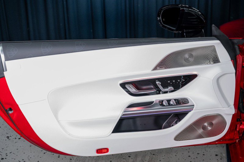 Certified 2026 Mercedes-Benz Maybach SL 680 image 19