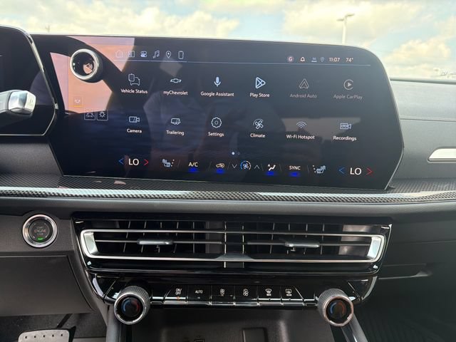 New 2027 Chevrolet Traverse Z71 w/ Driver Confidence Package AWD/4WD image 20