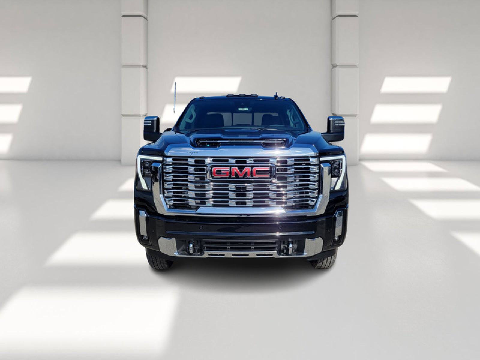 New 2026 GMC Sierra 3500 Denali w/ Denali Reserve Package image 2