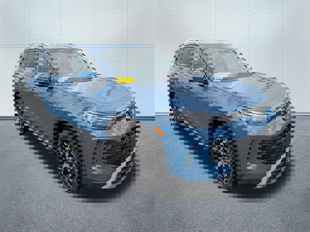 New 2025 Volkswagen Tiguan SE image 1
