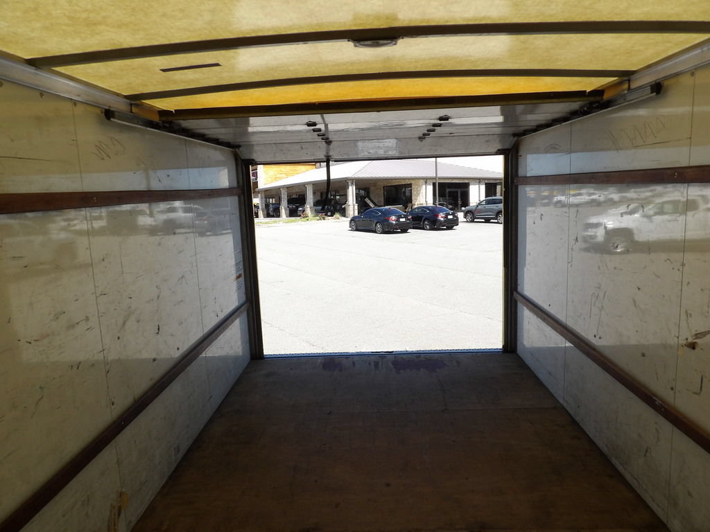 Used 2021 Ford E-350 and Econoline 350 Super Duty RWD image 38