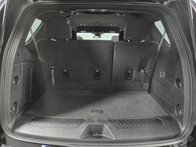 Used 2024 Chevrolet Tahoe LS w/ Driver Alert Package RWD image 27