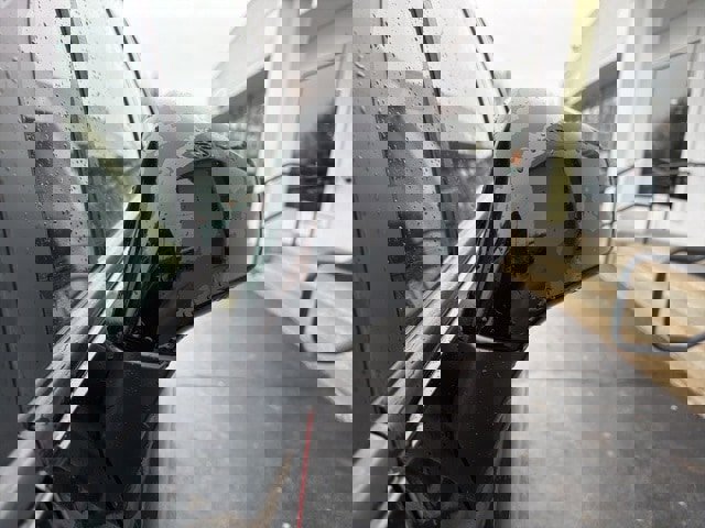 Used 2022 Chevrolet Trax LS w/ Tint and Cruise Package image 9