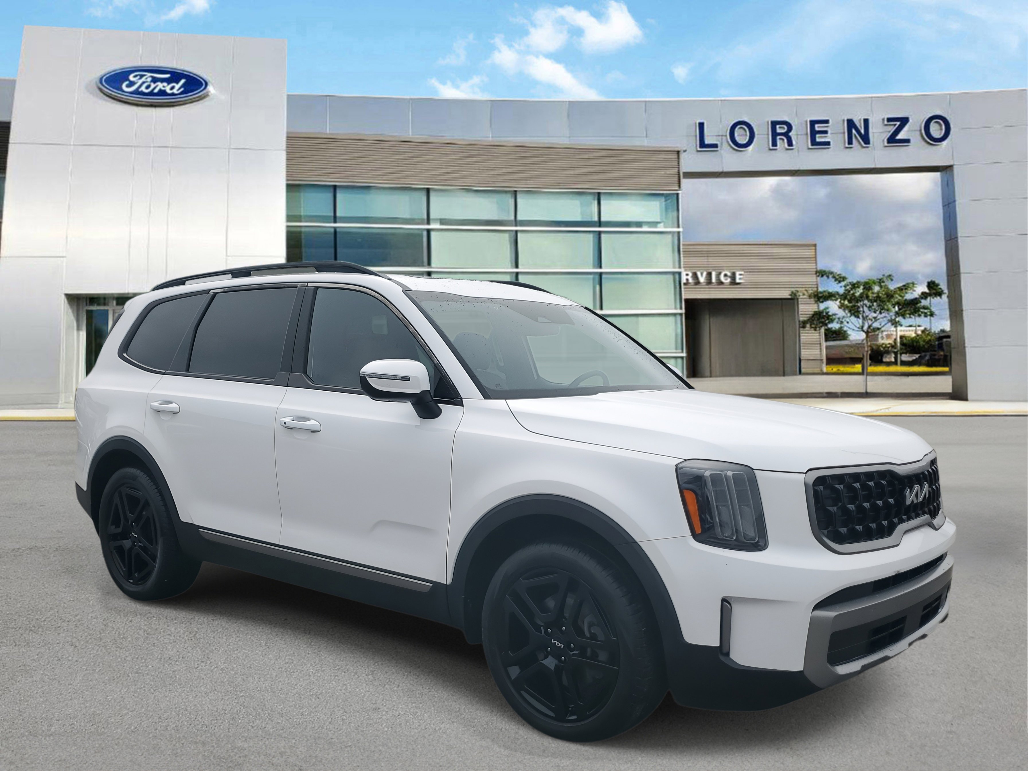 Used 2023 Kia Telluride EX X-Line image 3