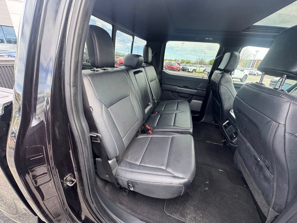 Used 2025 Ford F150 Lariat AWD/4WD image 32