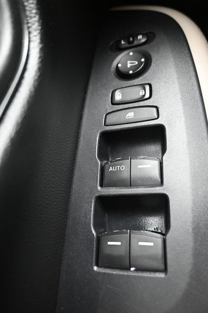 Used 2023 Honda HR-V LX image 22