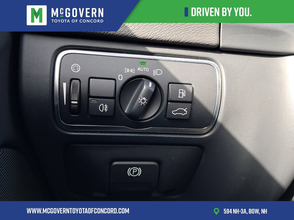 Used 2016 Volvo S60 T5 Premier image 24
