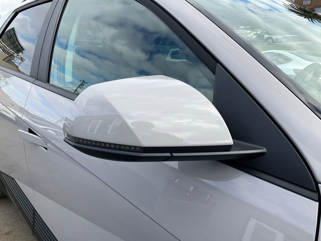 Used 2025 Hyundai Ioniq 5 SEL image 75