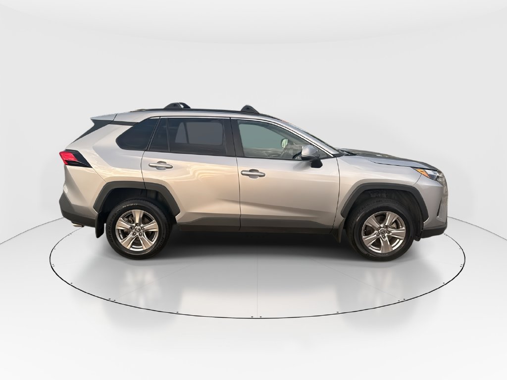 Used 2023 Toyota RAV4 XLE w/ Convenience Package FWD image 9