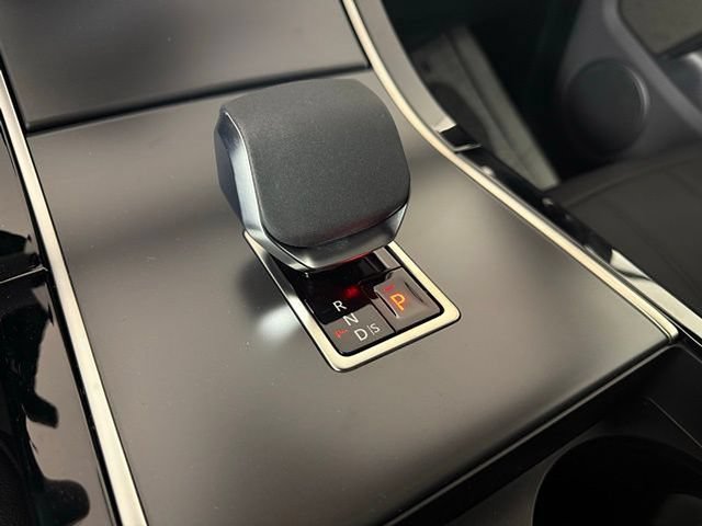 Used 2026 Land Rover Range Rover Evoque S AWD/4WD image 22