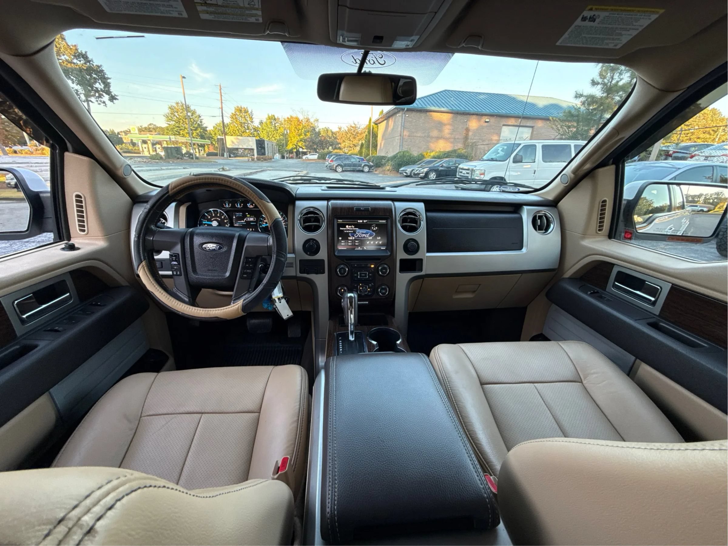 Used 2014 Ford F150 Lariat w/ Equipment Group 501A Mid RWD image 34