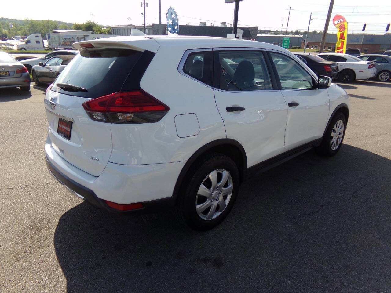 Used 2017 Nissan Rogue S image 50