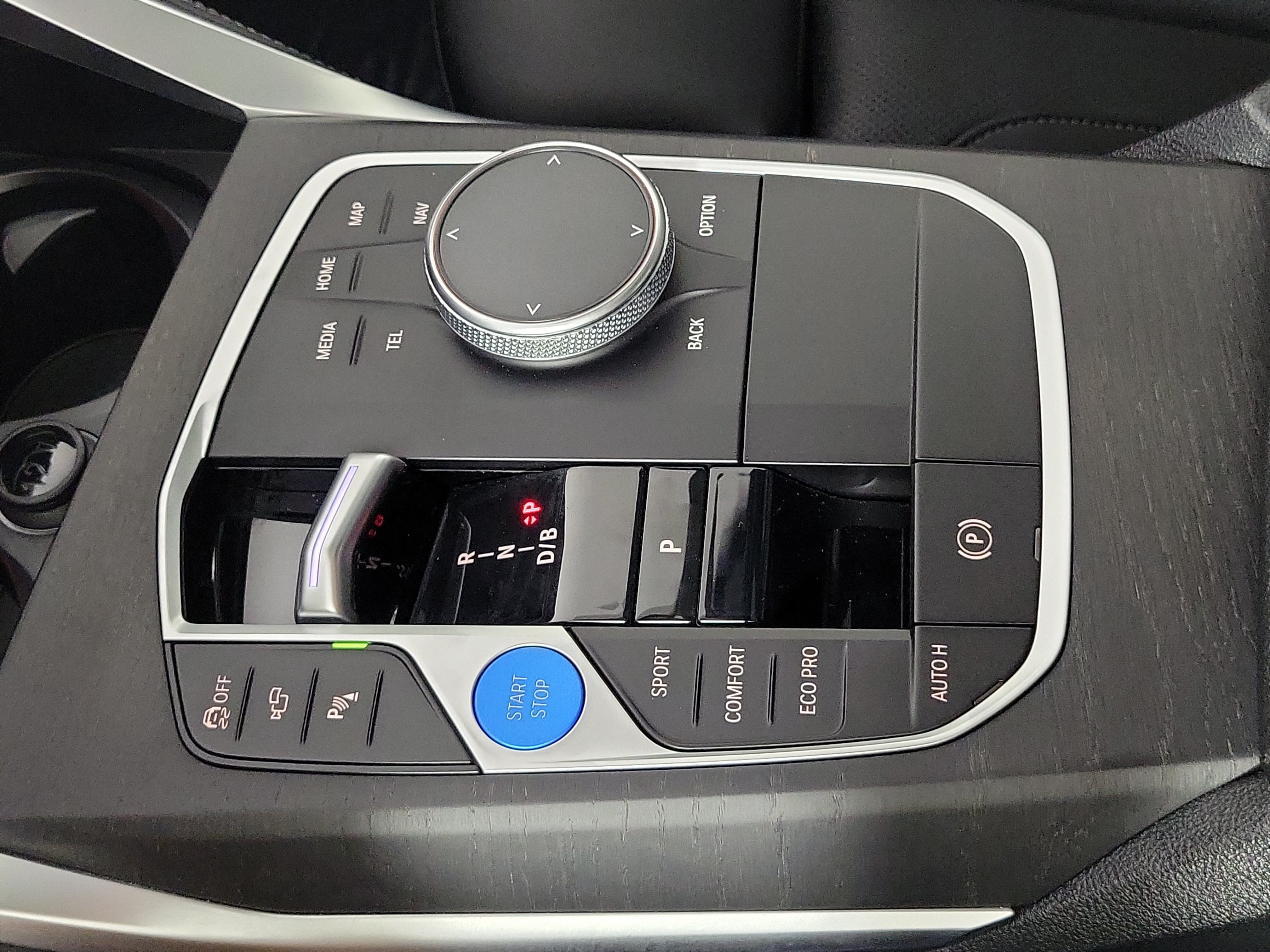 Used 2024 BMW i4 xDrive40i w/ M Sport Package AWD/4WD image 22