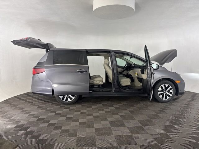 Certified 2026 Honda Odyssey EX-L image 17